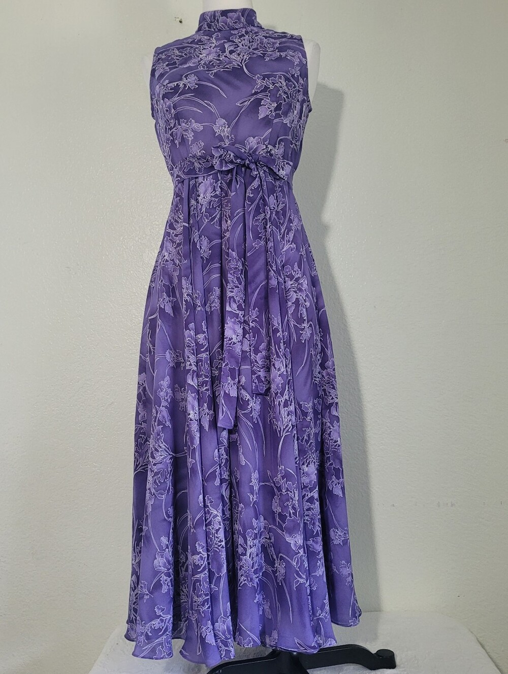 Laurence Mercier Purple Floral Maxi Jumpsuit Palazzo with Tie Waist & Back Zip